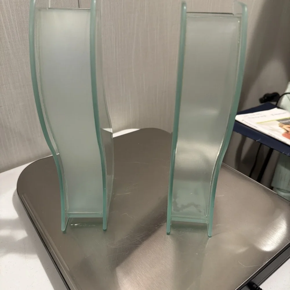 contemporary Art Deco glass sculptural‎ Abstract Wavy vases Frosted Sides.